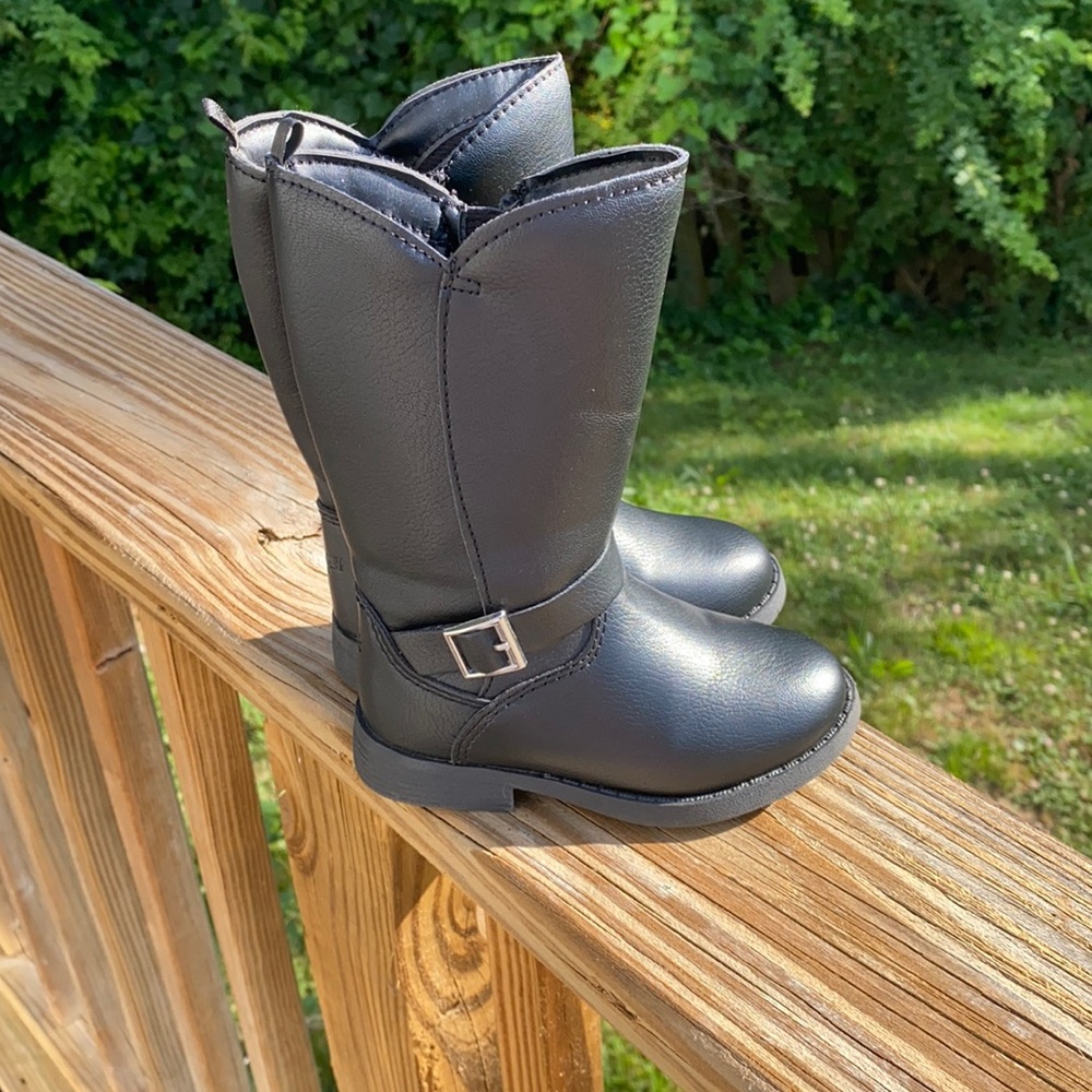 Oah Kosh girls riding boots
